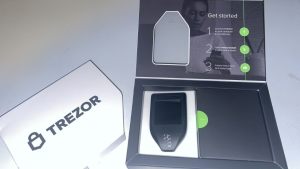 Trezor Model T