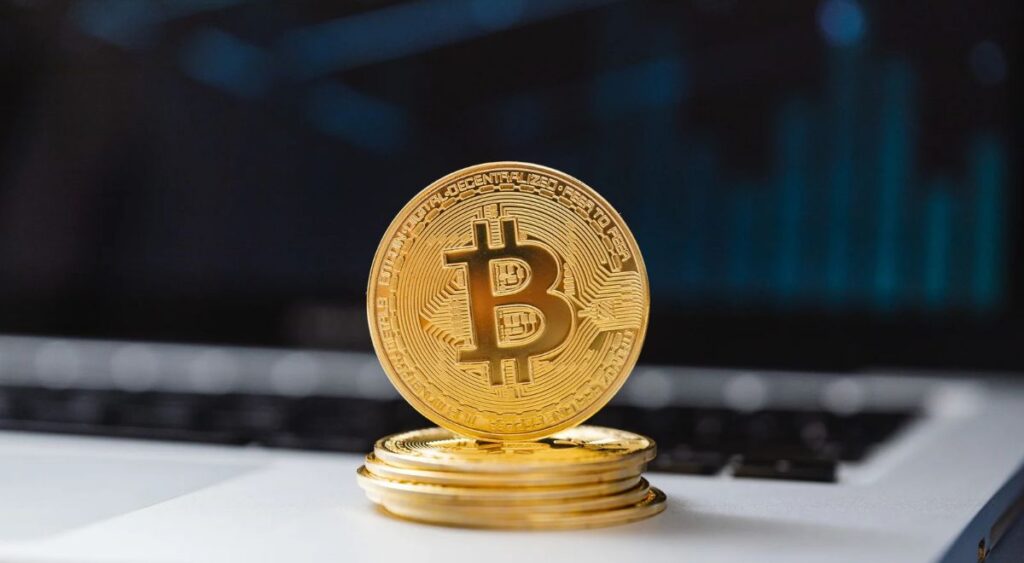 Bitcoin Falls Below $80,000 as Middle East Tensions Weigh on Crypto Markets